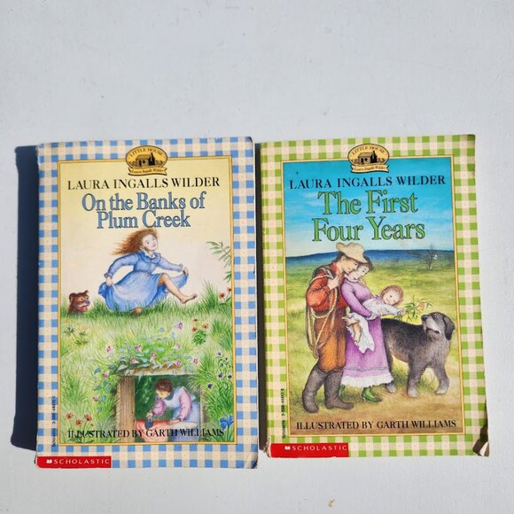 2 Book Bundle Lot Set Laura Ingalls Wilder Scholastic Chapter Books Young Adult - Picture 3 of 10